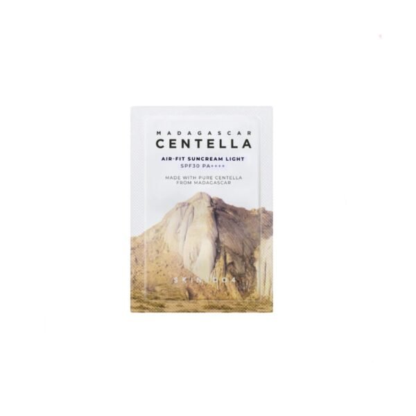 SKIN1004 Madagascar Centella Air fit Suncream Light 1.5ml Sachet.jpg