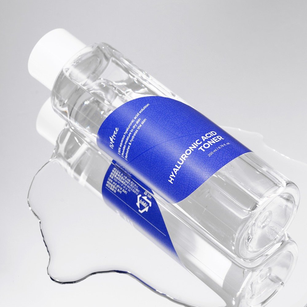 Isntree hyaluronic acid toner plus 4.jpg